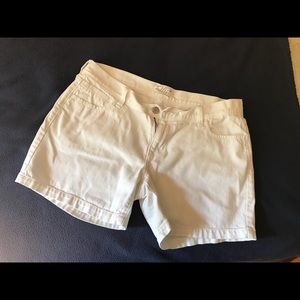 NWOT Old Navy “flirt” shorts